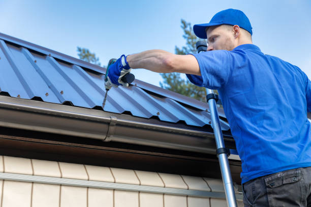 Best Flat Roofing  in Saratoga, WY